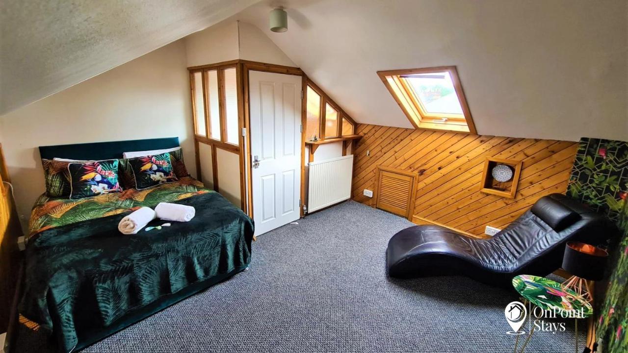 Lovely Spacious 5 Bedroom Home Near Chester City Centre Eksteriør billede